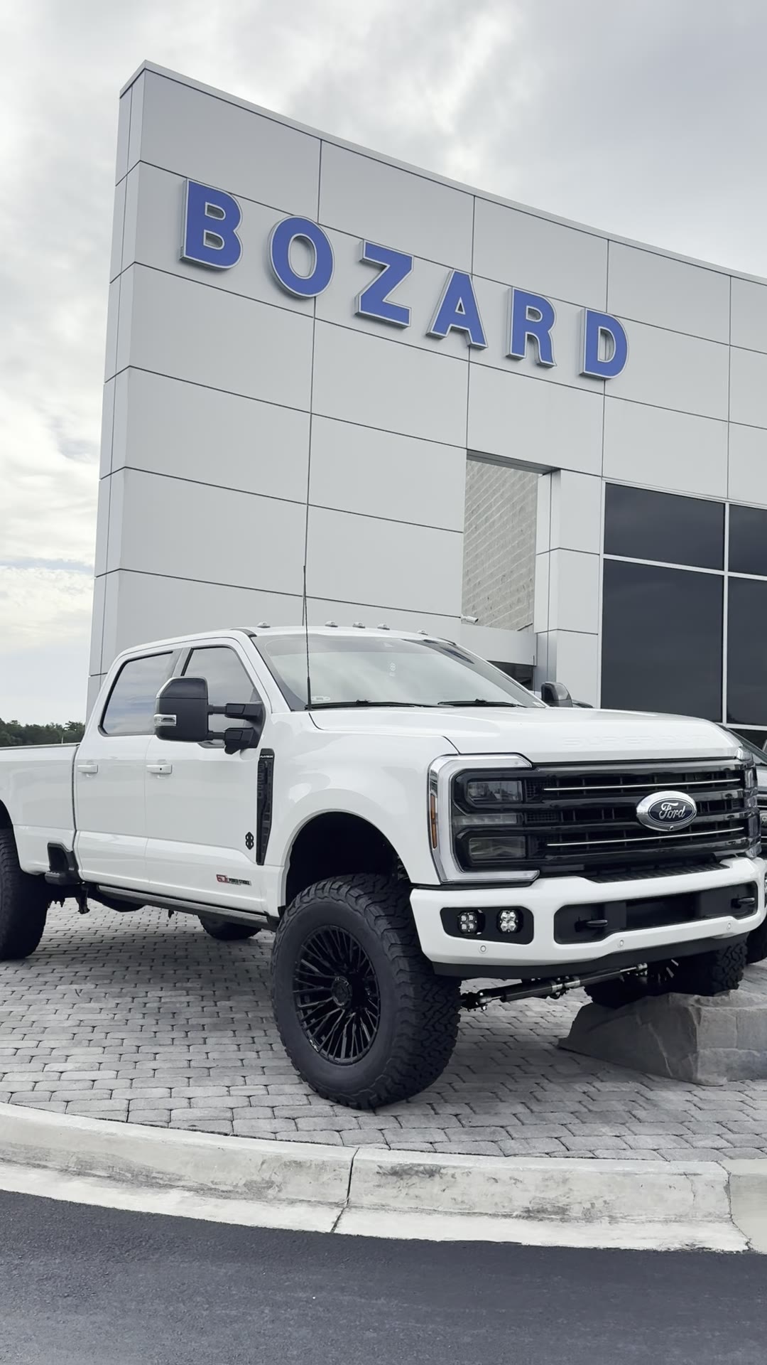 Video of a custom Ford Super Duty built by Bozard Built in St. Augustine