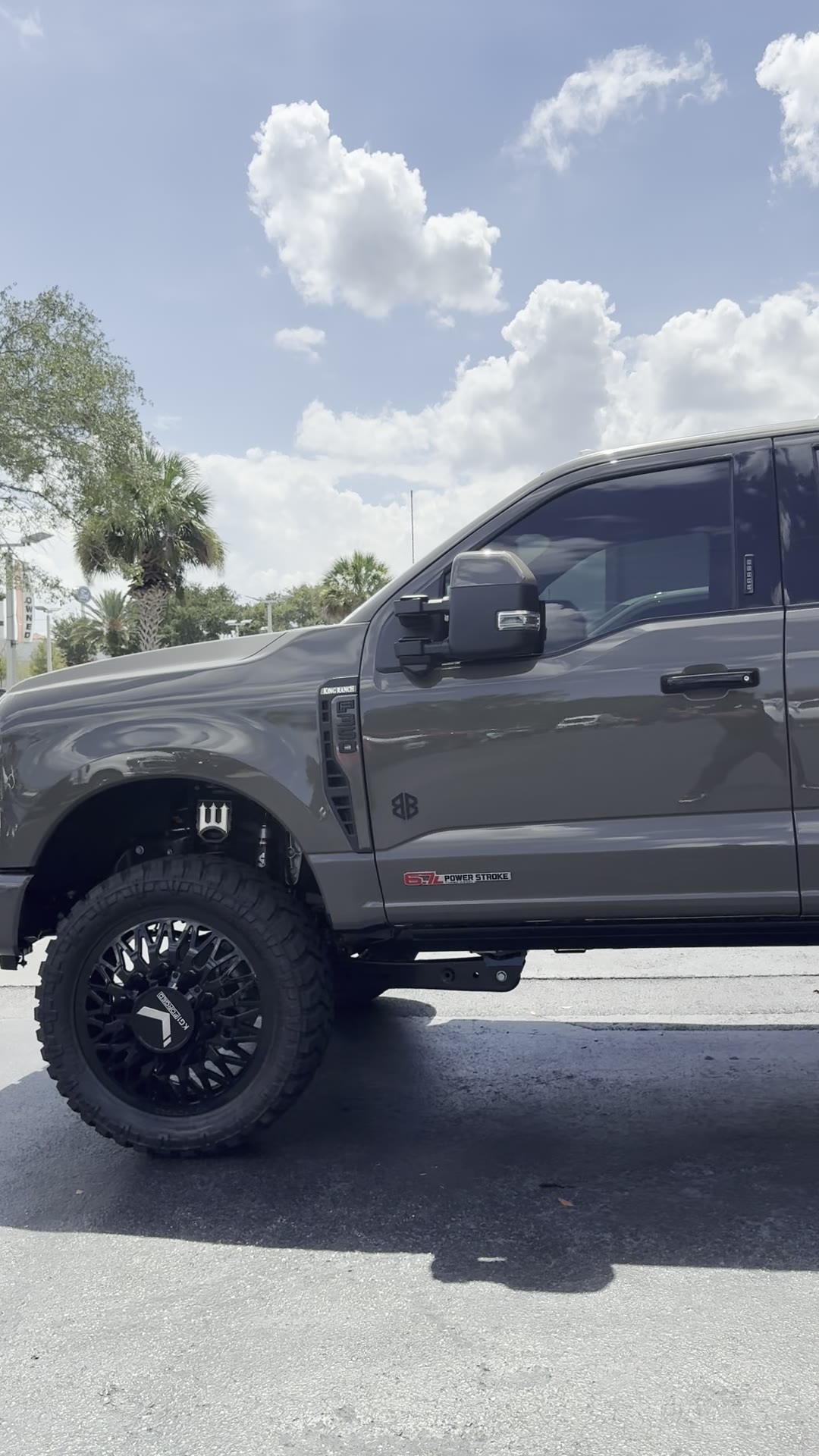 Video of a custom Ford Super Duty built by Bozard Built in St. Augustine